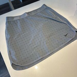 Nike grey athletic skort (youth sized medium)